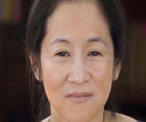   مصر اليوم - جولي اتوتسوکا تحصد الجائزة الادبیة لمؤسسة غونتر غراس