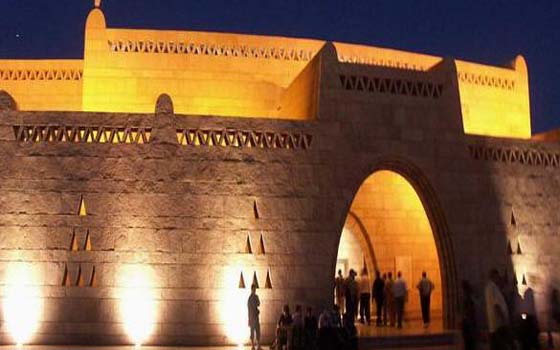   مصر اليوم - وزير السياحة المصري هشام زعزوع يؤكد أن السياحة الثقافية تمثل 20% من السوق