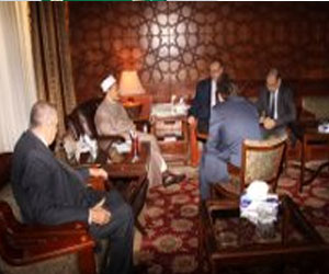   مصر اليوم - الطيب يبحث مع سفير روسيا إرسال بعثات أزهريّة إلى بلاده