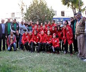   مصر اليوم - منتخب مصر للكرة النسائيّة يزور آثار الأقصر