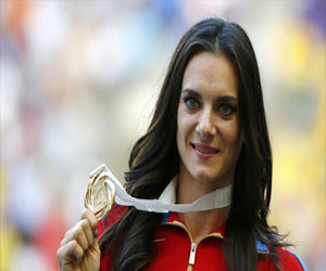 مصر اليوم - إيسنابييفا بطلة القفز بالزانة أفضل رياضي في روسيا