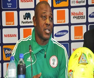   مصر اليوم - مدرب نيجيريا يشكو من عدم تنظيم مياريات ودية قوية استعدادا للمونديال