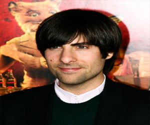   مصر اليوم - الممثل الأميركي جايسون شوارتزمان ينتظر طفلًا ثانيًا