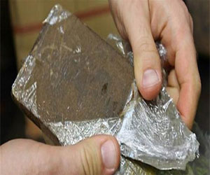   مصر اليوم - ضبط عاطل بحوزته 5 كيلو حشيش في الإسماعيليّة