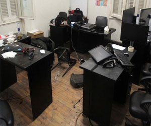   مصر اليوم - 10 منظمات حقوقية تدين اقتحام المركز المصري والقبض على عاملين فيه