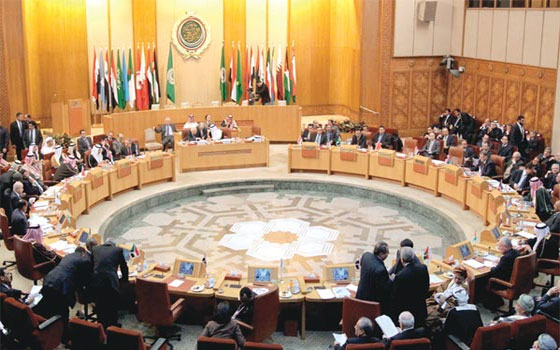 مصر اليوم - مصدر عسكري يؤكِّد عدم طمع الجيش في السُّلطة لحماية مصر داخليًّا وخارجيًّا