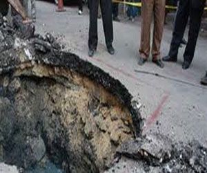   مصر اليوم - نفق أسفل أحد منازل رفح يتسبب في هبوط أرضي