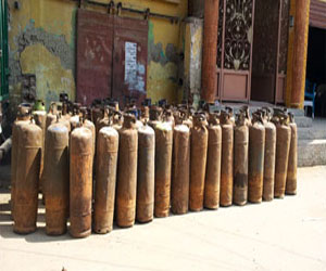 مصر اليوم - ضبط وكيل مستودع بوتاجاز لتصرفه في 600 أسطوانة