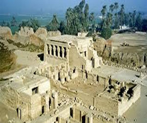   مصر اليوم - محافظ قنا يتابع أعمال تطوير معبد دندرة الأثري