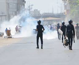   مصر اليوم - أمن سوهاج يفض مسيرة لأنصار مرسي في سوهاج