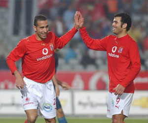   مصر اليوم - رسالة عماد متعب لإبو تريكة في وداعه