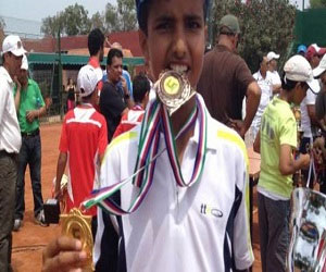   مصر اليوم - الحقباني السعودي يتأهل للأدوار النهائية لبطولة الأورانج الدولية للتنس