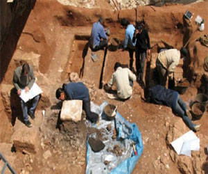   مصر اليوم - الجامعة الأميركيّة ترسل بعثةً للتَّنقيب عن الآثار في الوادي الجديد