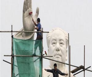   مصر اليوم - الصين تصدر مجلدًا مصورًا بمناسبة ميلاد الزعيم ماو تسى تونج