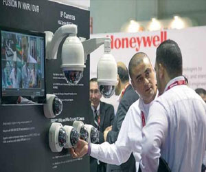   مصر اليوم - 2.5 مليون مسافر عبر مطار دبي الدولي استخدموا البوابة الإلكترونية