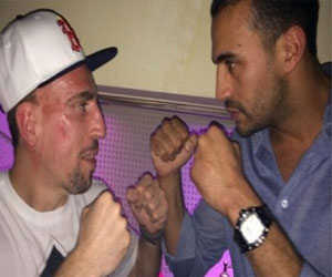   مصر اليوم - ملاكم مغربي يتحدى ريبيري بعد نهائي كأس العالم للأندية