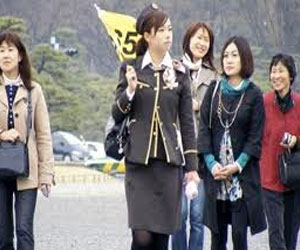   مصر اليوم - السياح اليابانيون يبدأون رحلاتهم السياحية لمصر في فبراير