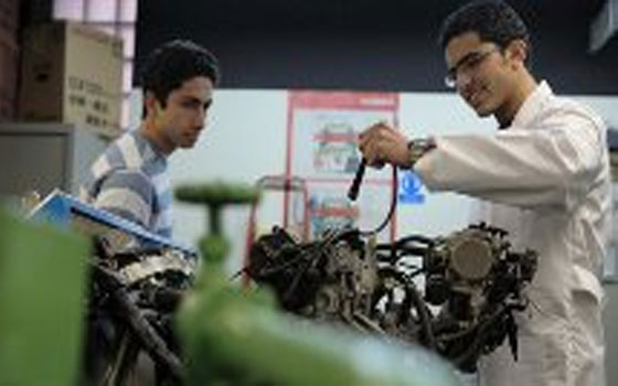   مصر اليوم - الجامعة الأميركية في القاهرة أوَّل حرم جامعيٍّ يطبق برنامج Mathematica