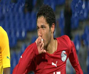   مصر اليوم - النني: الإعلام المصري لا يعطيني حقي والصقر مثلي الأعلى