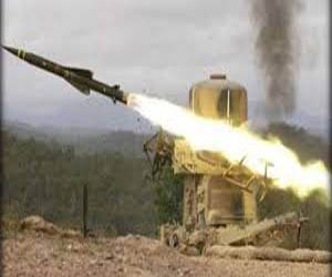   مصر اليوم - سقوط صاروخ في المياه الإقليمية أطلق من غزة