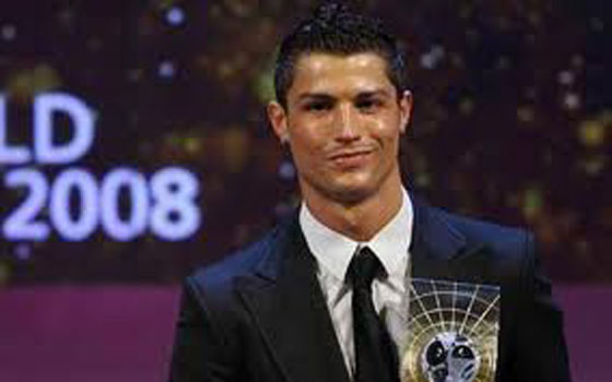   مصر اليوم - كريستيانو رونالدو مفاجأة مؤتمر دبي الرياضي الدولي الثامن