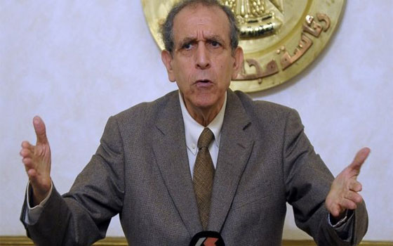   مصر اليوم - عيسى يدعو رجال الأعمال لتمويل المشروعات الرياضية الخاصة بالاتحاد الرياضي للجامعات