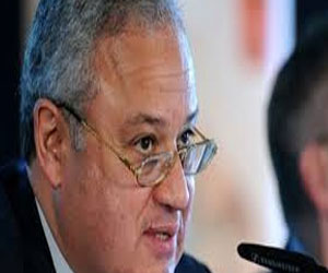   مصر اليوم - البحر الأحمر تعقد ندوة للتعريف بالدستور الجديد