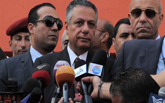   مصر اليوم - وزير التَّعليم يستعرض استعدادات المديريات لاختبارات الفصل الدِّراسي الأول