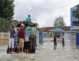   مصر اليوم - الإمارات تمنح 10 مليون دولار لمساعدة المتضررين من الفيضانات في ماليزيا