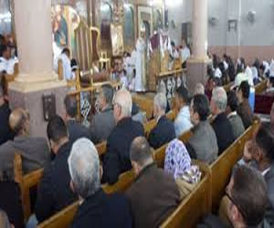   مصر اليوم - كنائس السّويس تبدأ احتفالاتها بأعياد الميلاد