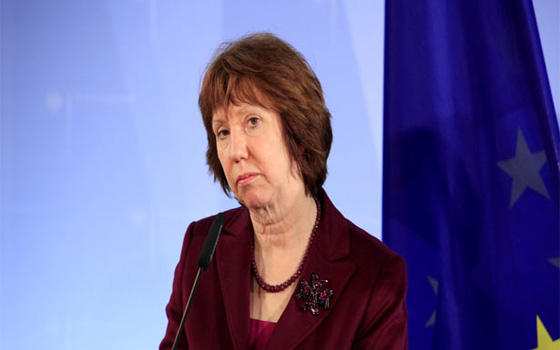 مصر اليوم - آشتون تصل الأقصر الخميس لقضاء أجازة رأس السنة رفقة أسرتها