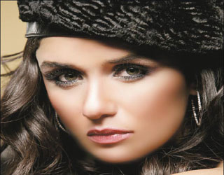   مصر اليوم - زوجي يبحث عن سيناريو لنا ولم أشارك في امرأتان