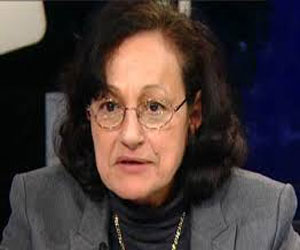   مصر اليوم - سكينة فؤاد: مصر لن تصبح سورية أو العراق