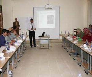   مصر اليوم - نائب رئيس جامعة جنوب الوادي يؤكِّد هدوء سير الامتحانات