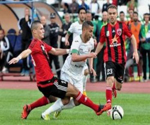   مصر اليوم - قمة بين وفاق سطيف وإتحاد الجزائر من أجل التتويج