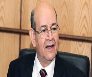   مصر اليوم - محافظ الجيزة يؤكد قدرة الجيش والشرطة على تأمين لجان الاستفتاء