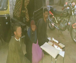 مصر اليوم - مباحث طهطا تلقي القبض على تشكيل عصابى لخطف التوك توك في سوهاج