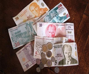   مصر اليوم - الليرة التركية تتراجع إلى أقل مستوياتها