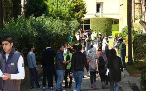   مصر اليوم - فتيات الجامعة اللبنانية ضحية لكمائن تنصبها عصابة تعمل على تنظيف محفظاتهن