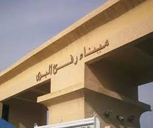   مصر اليوم - اتصالات فلسطينية  للضغط على مصر لتشغيل معبر رفح البري السبت لعبور وفد إيطالي