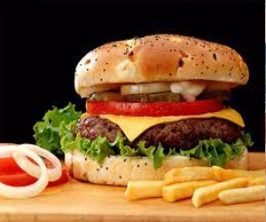   مصر اليوم - ماكدونالدز تحذر موظفيها من تناول الوجبات السريعة