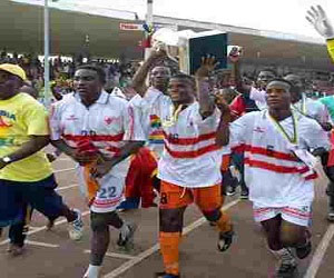   مصر اليوم - مدرب هارتس أوف أوك الغاني يوجه تحذيرًا شديدًا للاعبيه