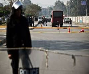   مصر اليوم - إبطال مفعول عبوة ناسفة داخل حافلة نقل عام