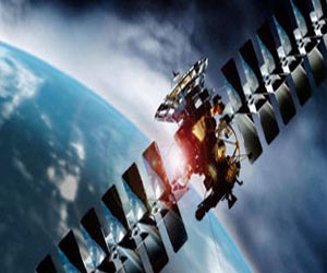   مصر اليوم - وصول قمر اتصالات روسى إلى مداره فى الفضاء