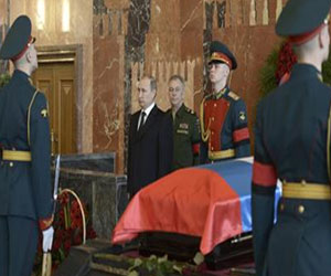   مصر اليوم - بوتين يشارك بتشييع كلاشينكوف في موسكو