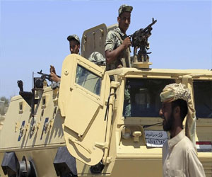   مصر اليوم - الجيش يضبط 13 شخصًا مشتبه بتورطهم في عمليات إرهابية