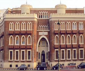   مصر اليوم - انتظام الامتحانات في جامعة الإسكندريّة ووقفة احتجاجيّة لطُلاب الإخوان