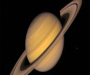   مصر اليوم - السعودية تشهد اقتران القمر بكوكب زحل أربع ساعات