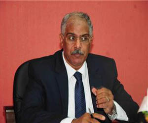 مصر اليوم - الإتحاد المصري يكرم حكامه الدوليين ويتعهد بصرف المستحقات خلال أيام