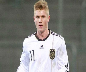 مصر اليوم - ميركل لاعب وسط أودينيزى في طريقه إلى واتفورد